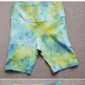 Avocado tie dye bike short